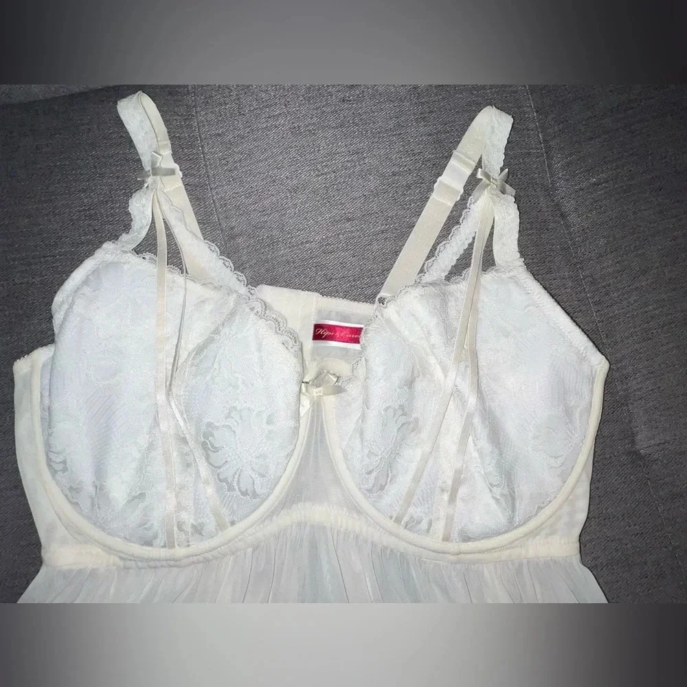 ☘️ NWOT City Chic Hips & Curves Eve Strappy Babydoll- Ivory Size 22 - Picture 3 of 7
